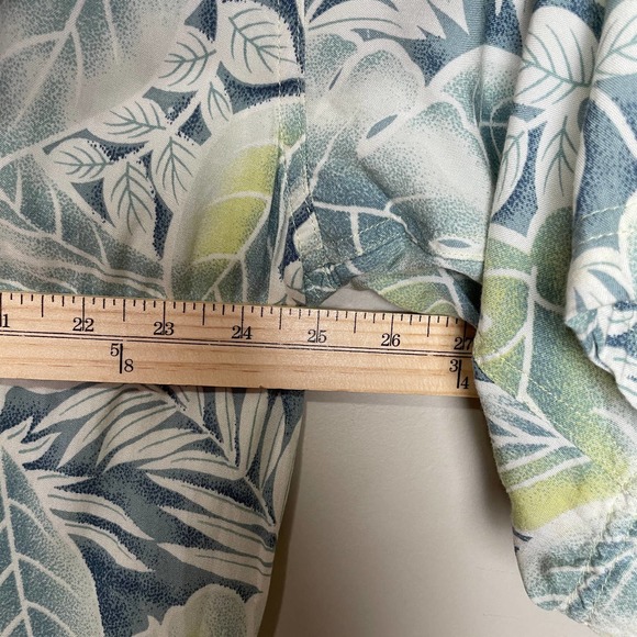 Third Coast Printed Button Down Short Sleeve Collared Shirt XL Blue Green - Picture 5 of 5